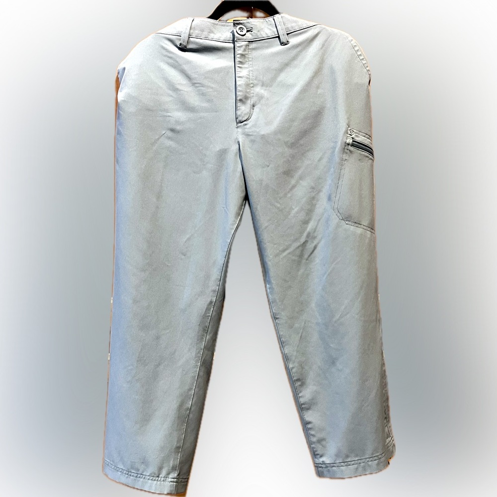 Eddie Bauer Women’s Gray Cargo Hiking/Travel Pants Size 14 Water-Resistant, NWOT